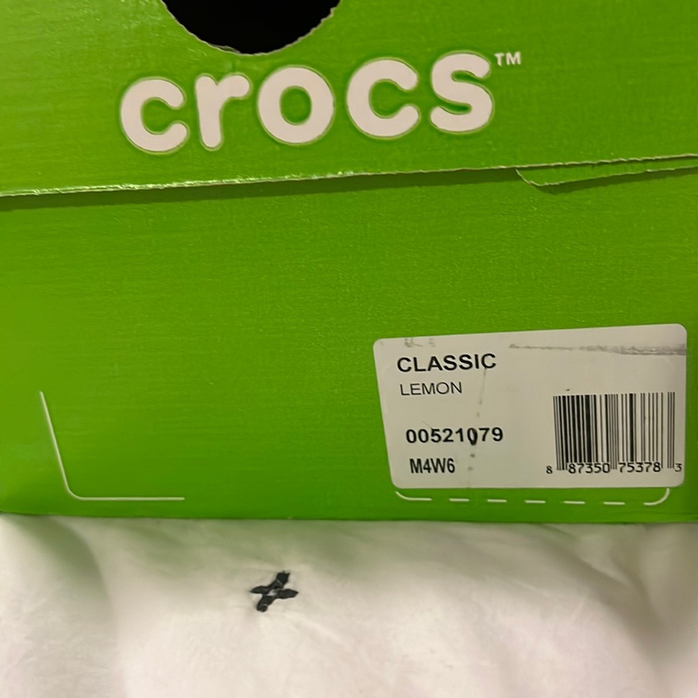 Crocs - Picture 2 of 6